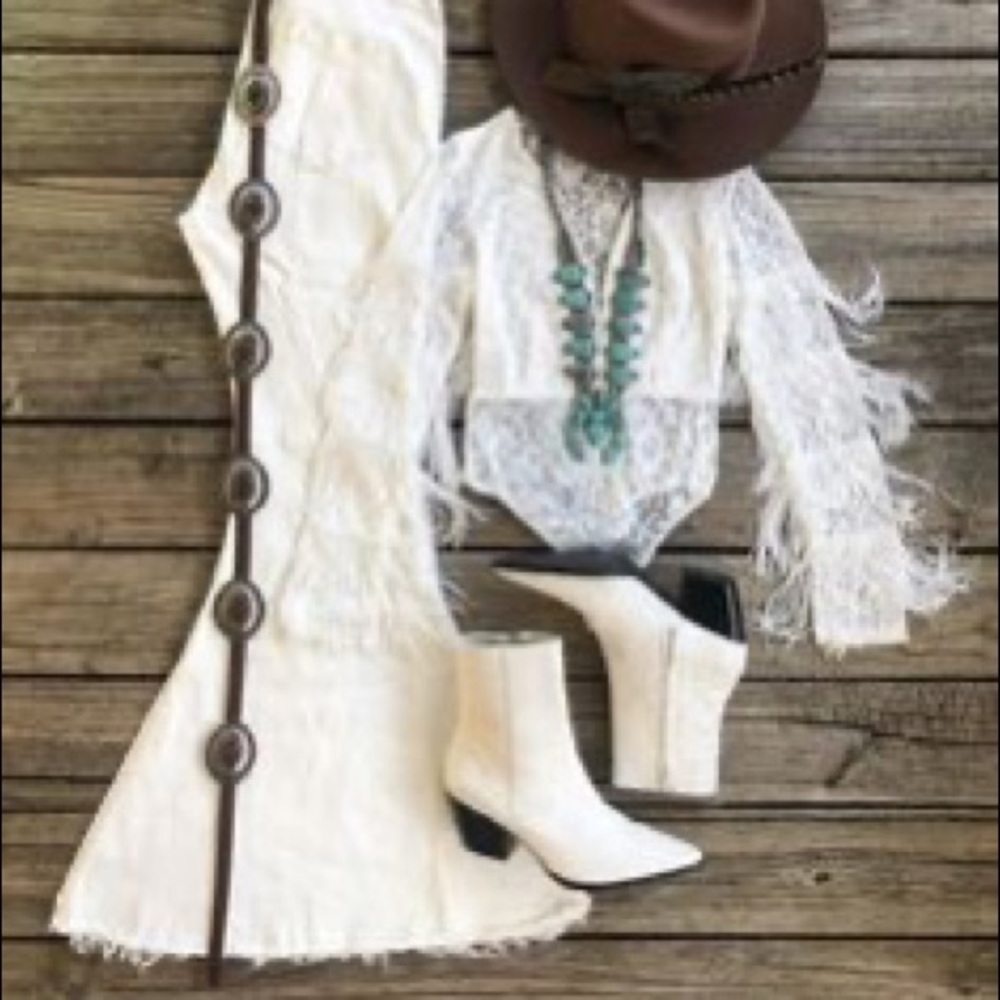 Lil Bees Bohemian Boutique White Super Flares BN